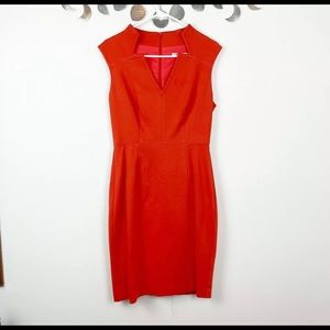 Trina Turk Woman's Sz 8 Red Orange Structured V Neck Sleeveless Sheath Dress